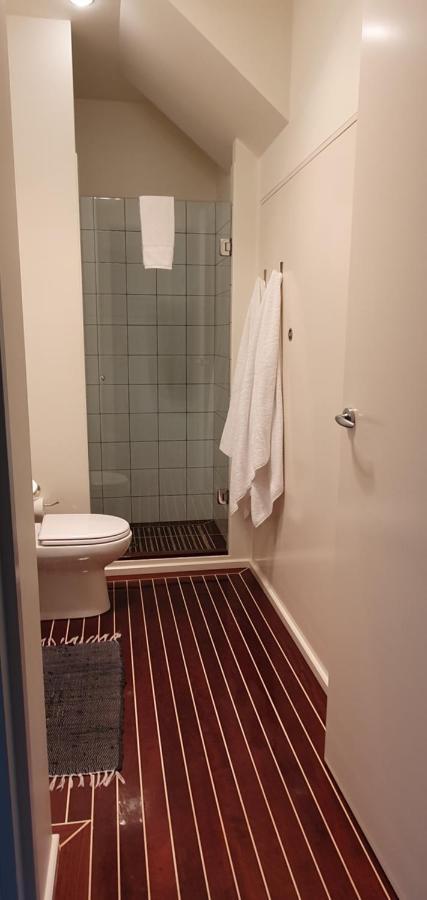 The Boatshed Waterfront B&B 포트페어리 외부 사진